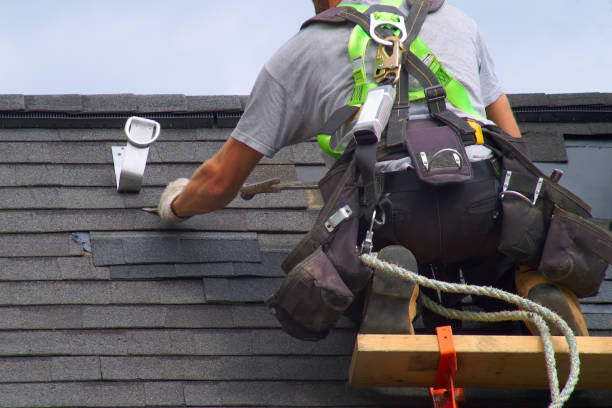 Quick and Trustworthy Emergency Roof Repair Services in Lake Park, FL